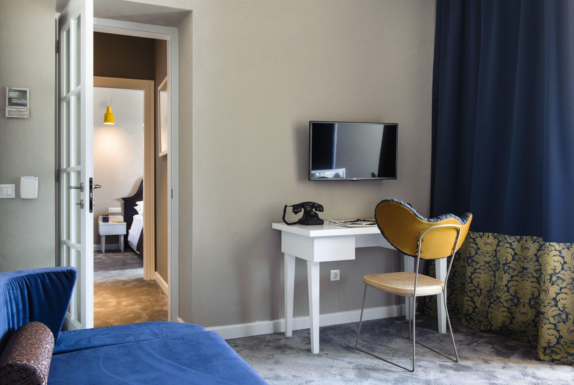 XII Century Heritage Hotel Trogir Dış mekan fotoğraf