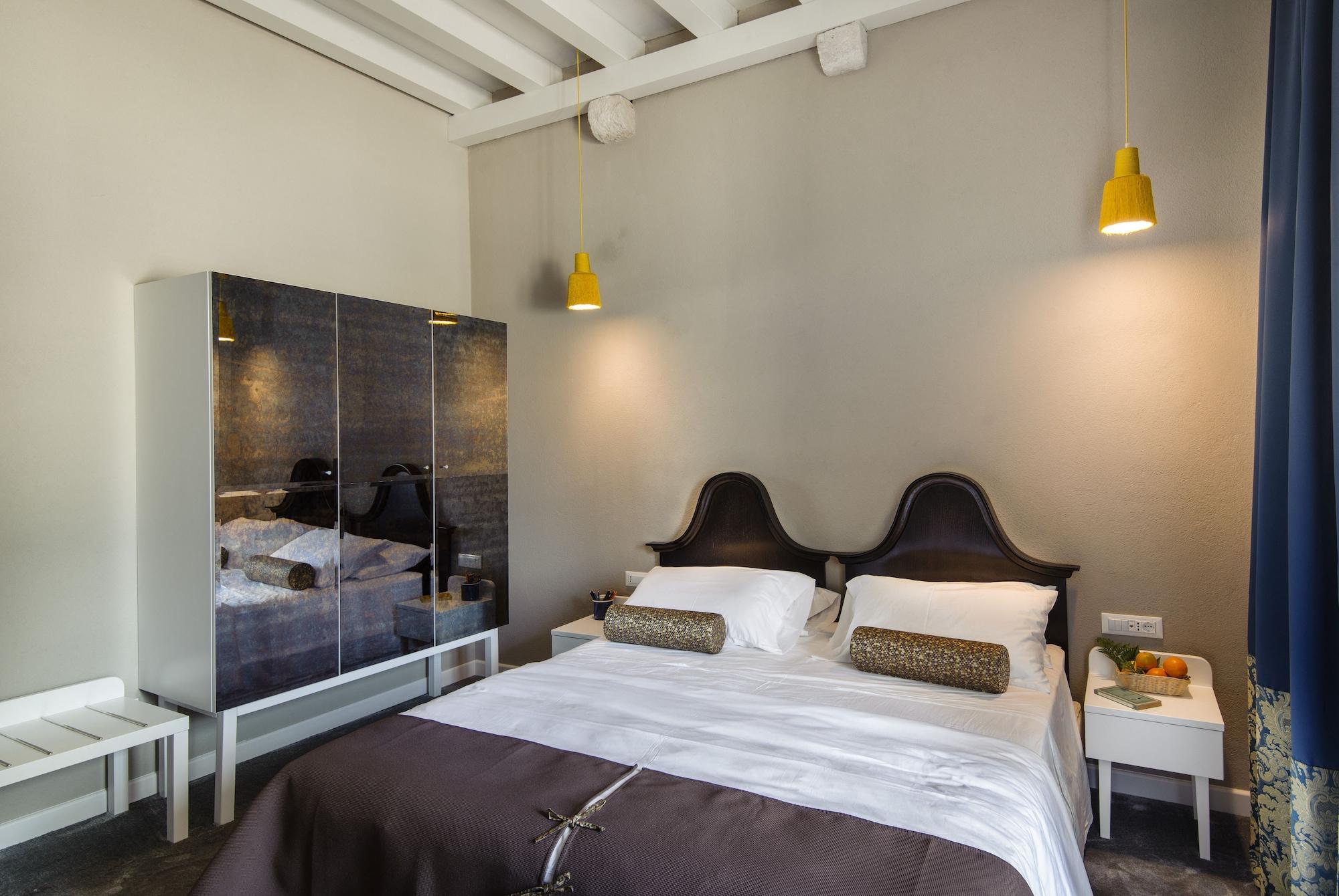 XII Century Heritage Hotel Trogir Dış mekan fotoğraf