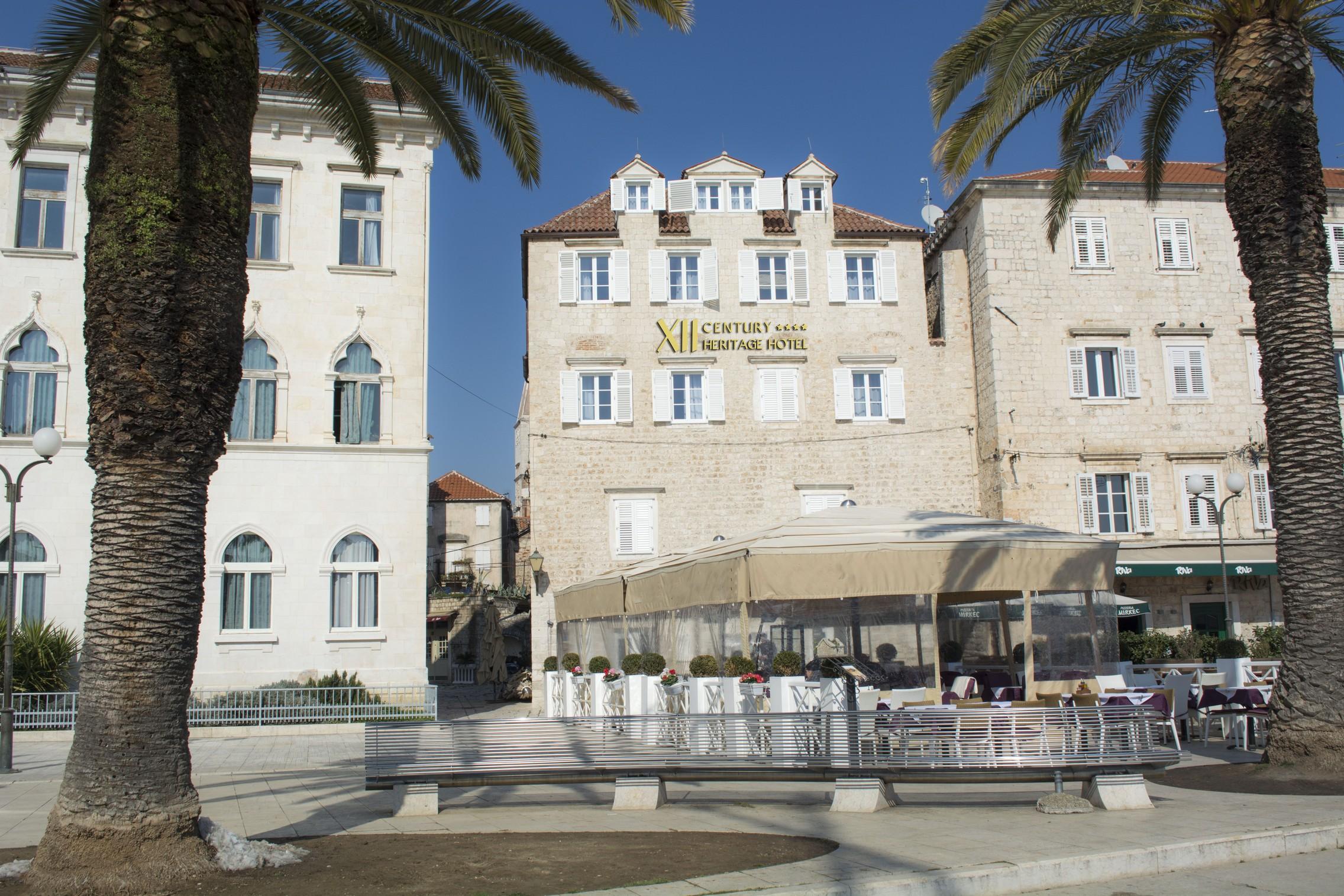 XII Century Heritage Hotel Trogir Dış mekan fotoğraf