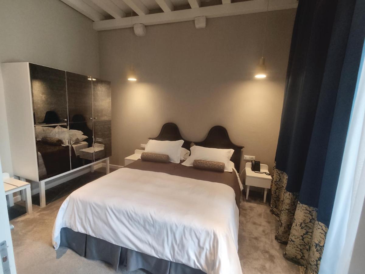 XII Century Heritage Hotel Trogir Dış mekan fotoğraf