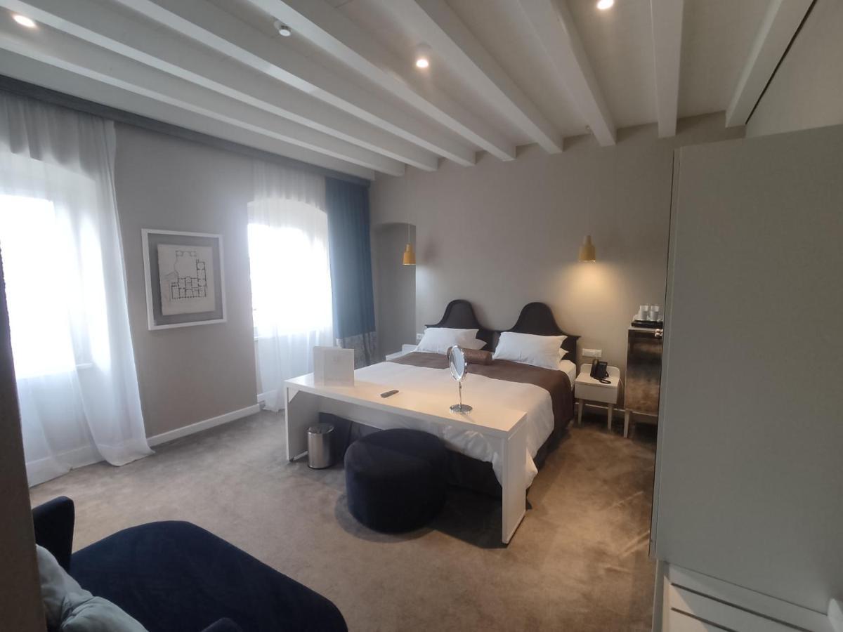 XII Century Heritage Hotel Trogir Dış mekan fotoğraf