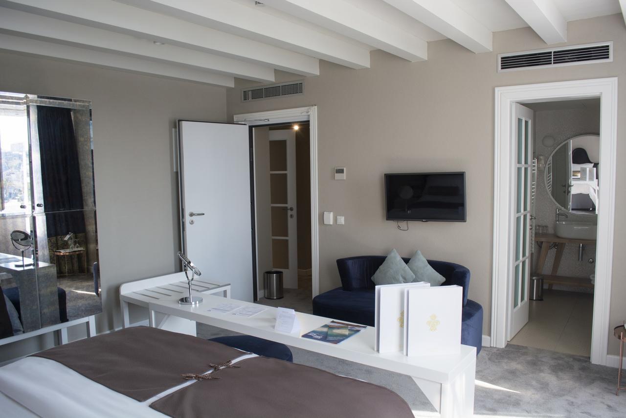 XII Century Heritage Hotel Trogir Dış mekan fotoğraf